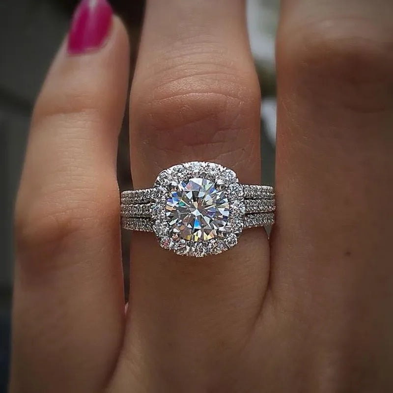 Celeste Halo Ring